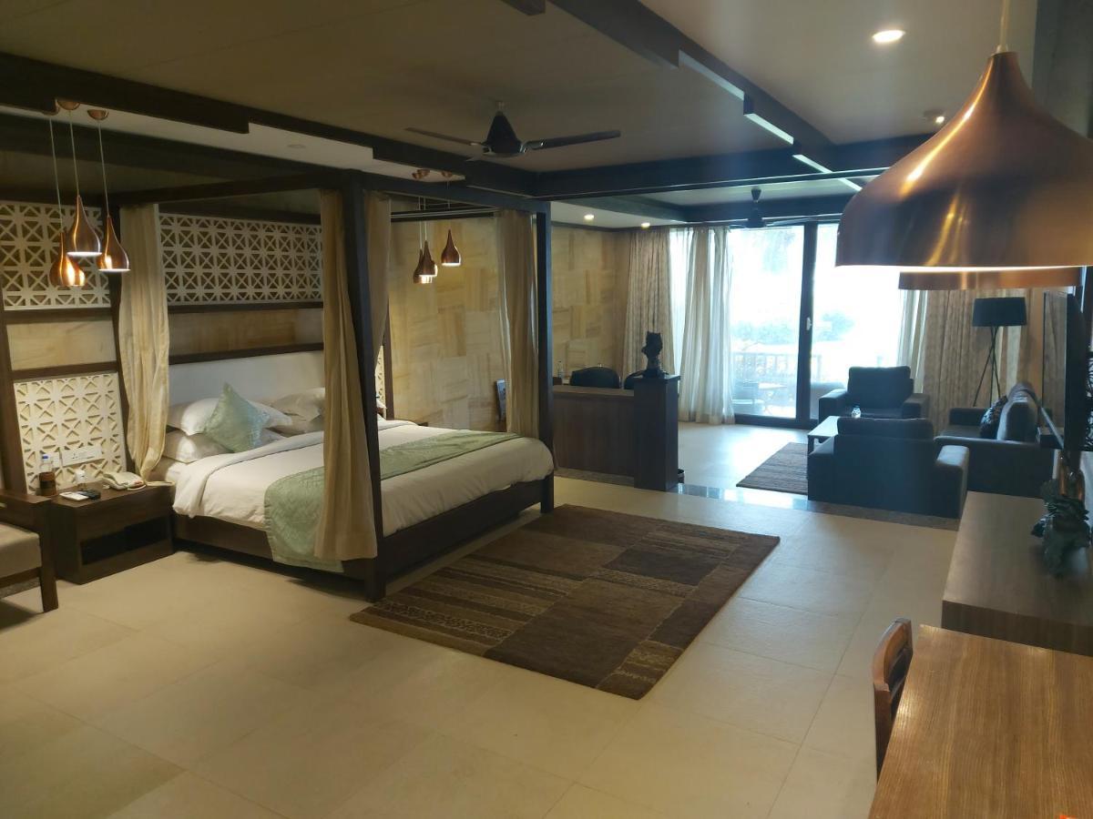 Welcomhotel By Itc Hotels, Kences Palm Beach, Mamallapuram Exterior photo
